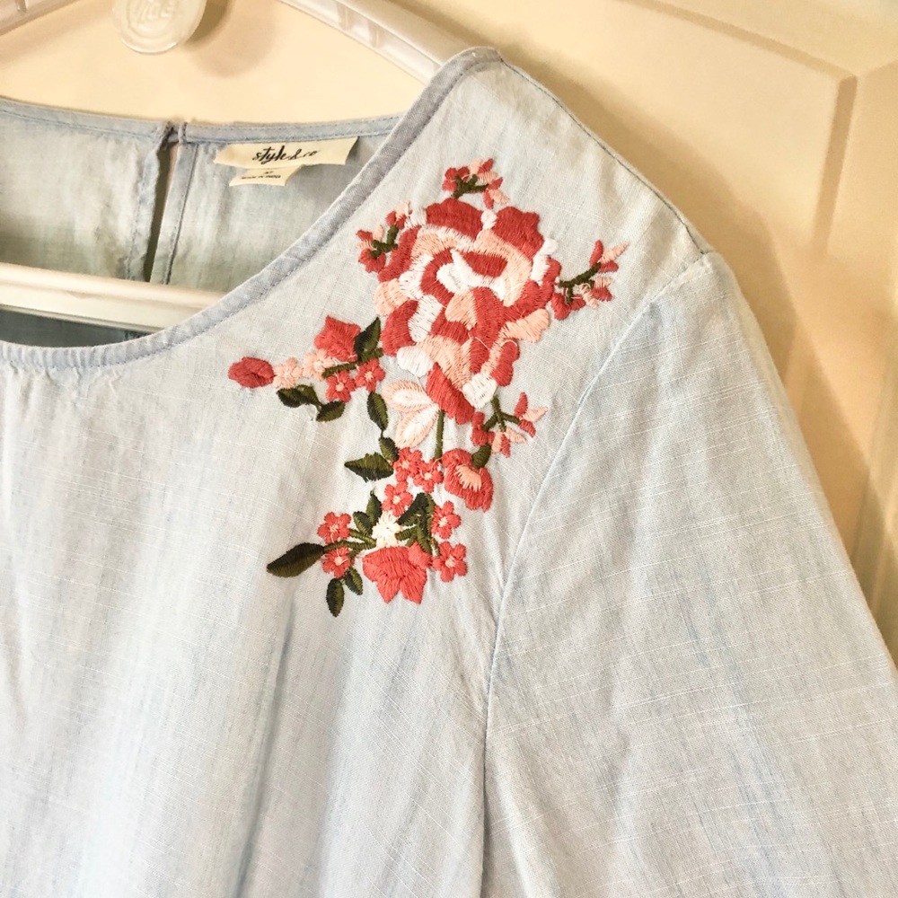 Light Blue Floral Embroidered Ruffle Top - Picture 4 of 10